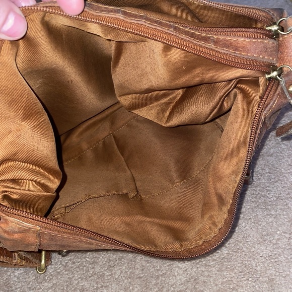 100% Leather Shoulder Purse Brown - Picture 9 of 14